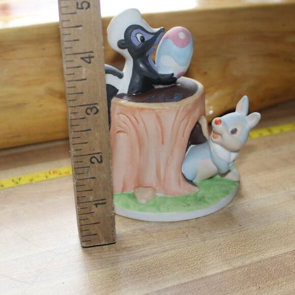 vintage Walt Disney Productions Bambi Thumper Flower the Skunk Easter Figurine. - Picture 6 of 7